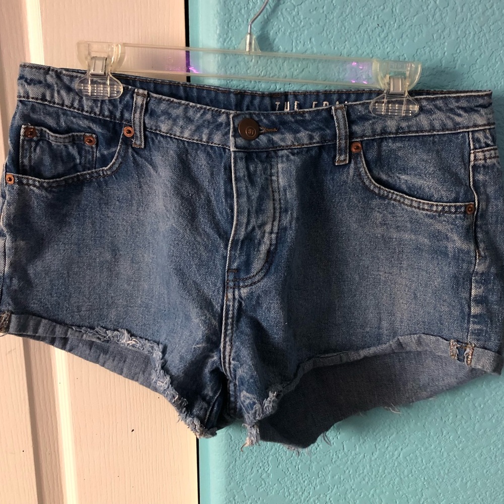 Medium vintage washed Shorts🤩🦋